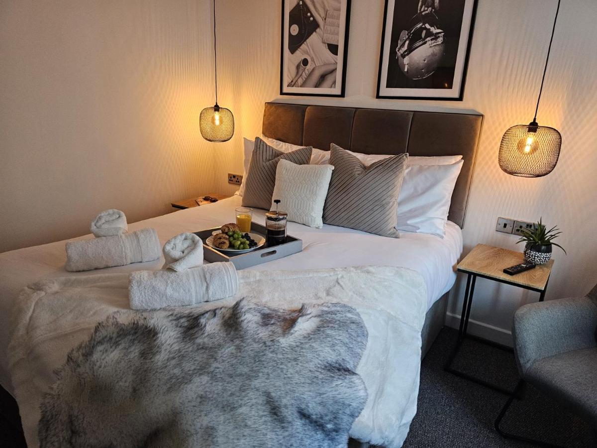 Boujis Central Plymouth Apartment - Sleeps 4 - Habita Property מראה חיצוני תמונה