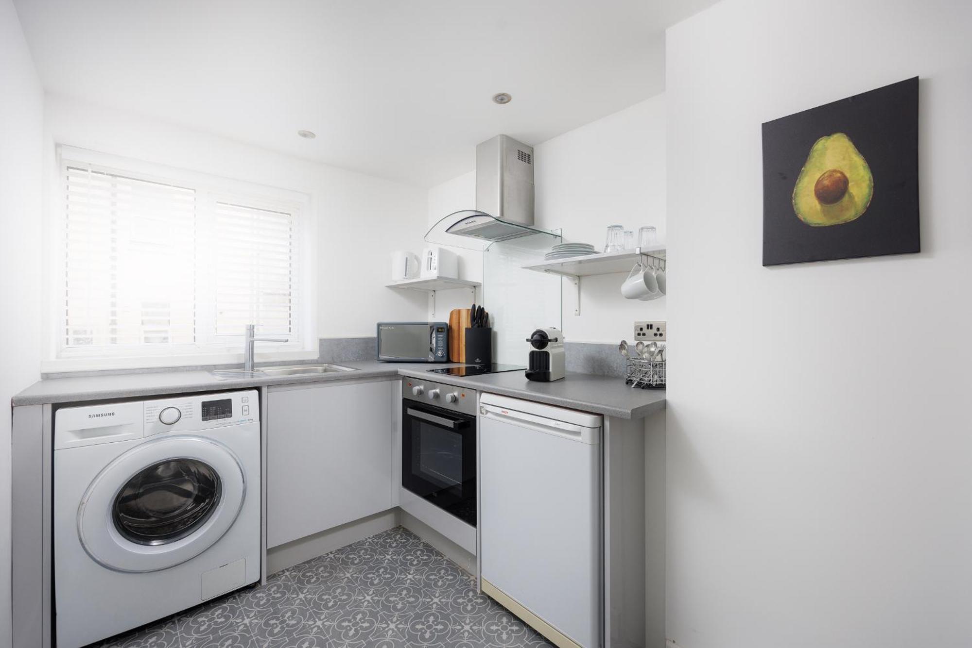 Boujis Central Plymouth Apartment - Sleeps 4 - Habita Property מראה חיצוני תמונה